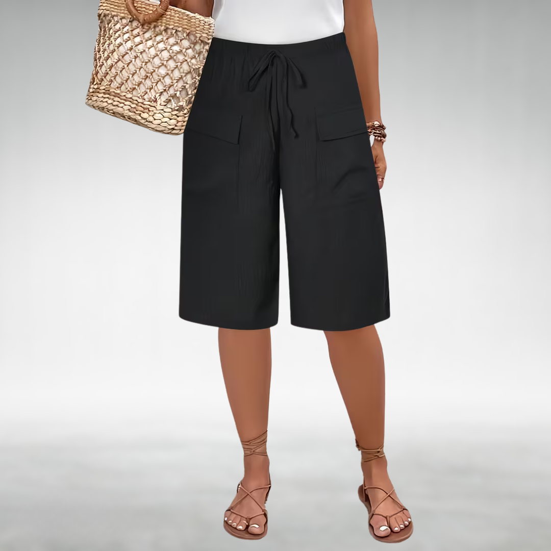 Aurora | Capri Trousers with a Relaxed Fit