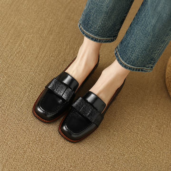 Adriana Knot Loafers