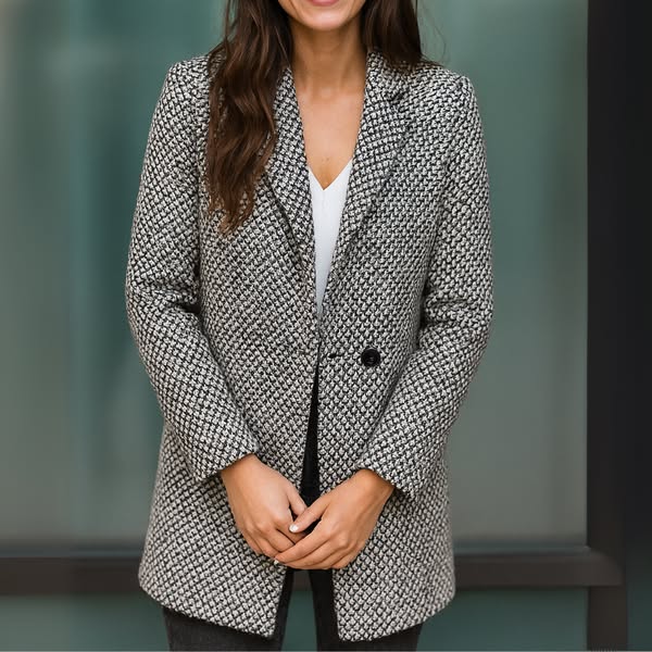 Palmira | Black and White Bouclé Coat