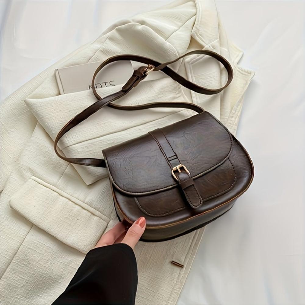 Ester | Classic Leather Crossbody Bag