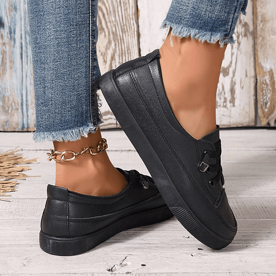 Vittoria – Subtle Comfort for Effortless Steps