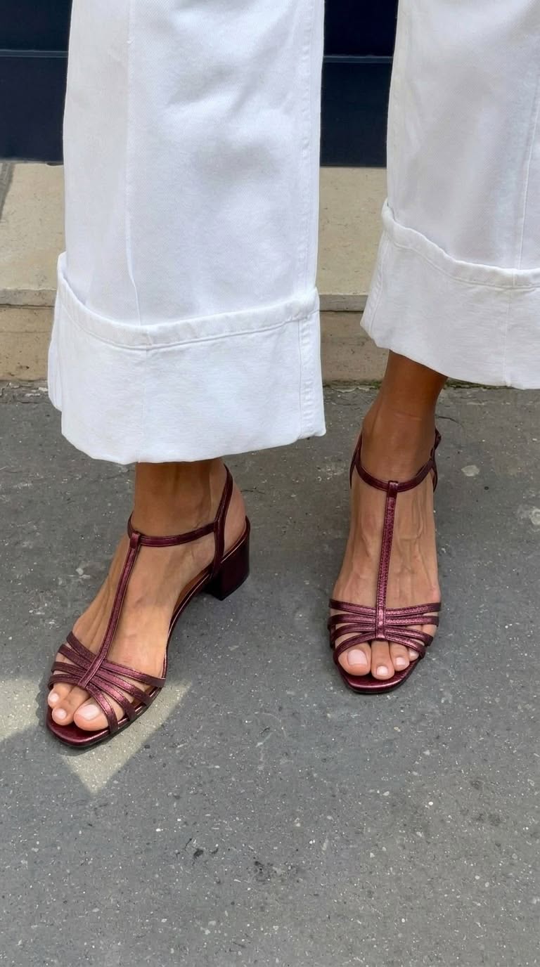 Franceschina SANDALS