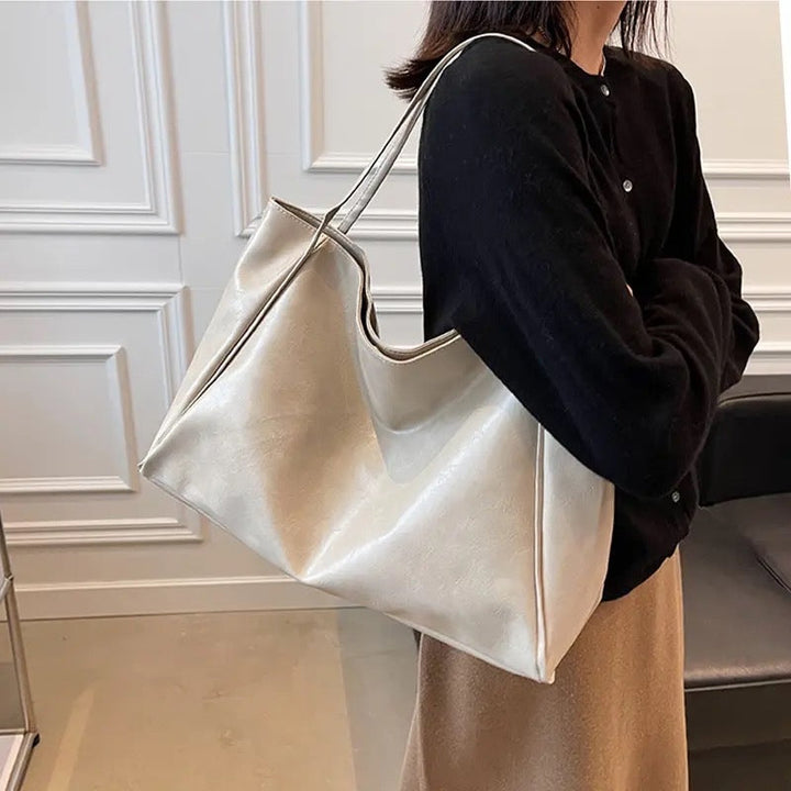 Gelsomina | Glossy Leather Handbag