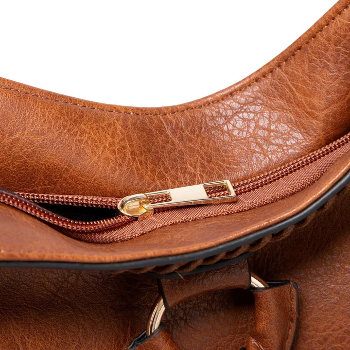 Carmela | Timeless Leather Handbag