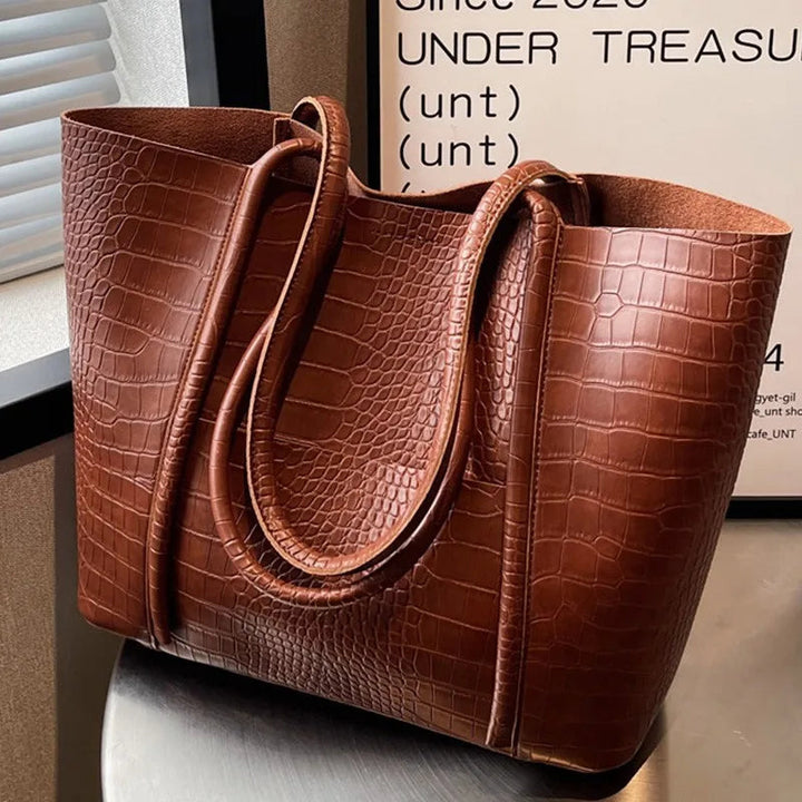 Beatrice | Refined Leather Shoulder Bag