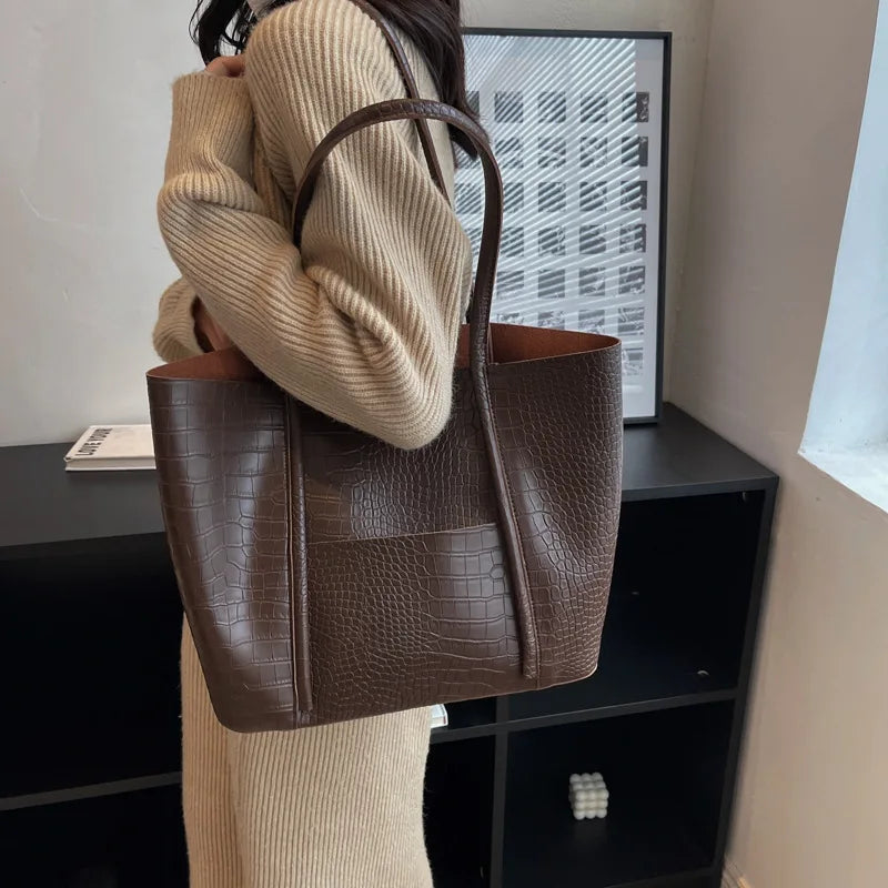 Beatrice | Refined Leather Shoulder Bag