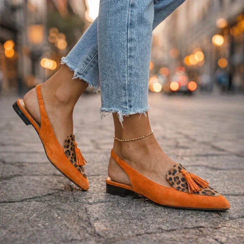 Bruna sandals with straps and tassels
