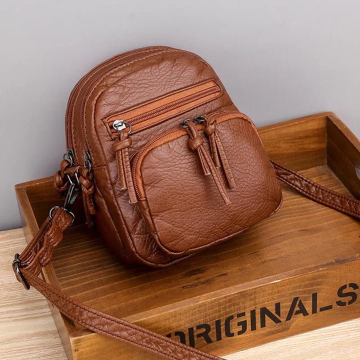 Regina | Simple Leather Handbag