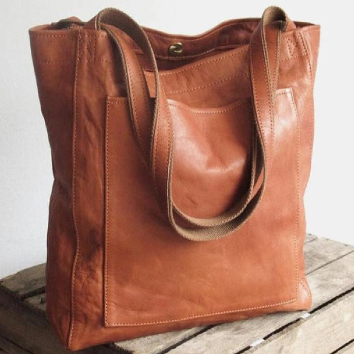 Dafne | Classic Leather Shoulder Bag