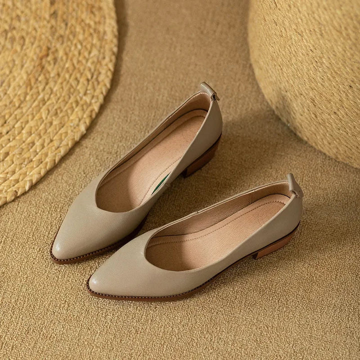 Lucia | Classic Pumps