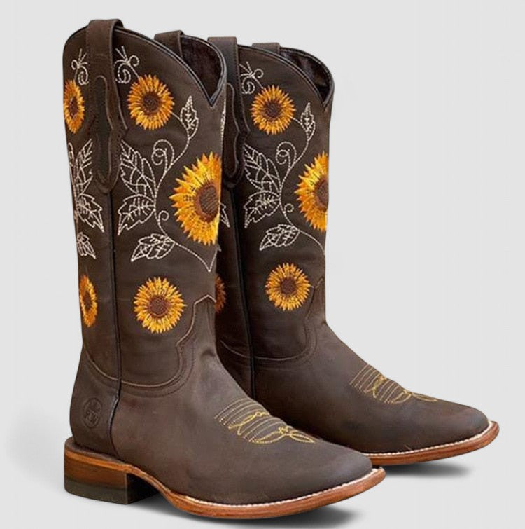 Alma – Orthopedic Western Boots