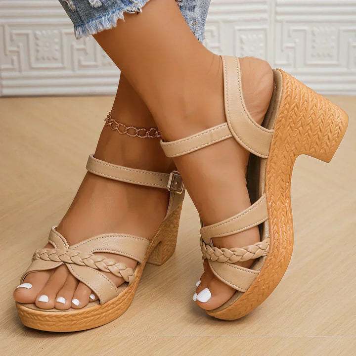 Carolina Classic Mid-Heel Sandals