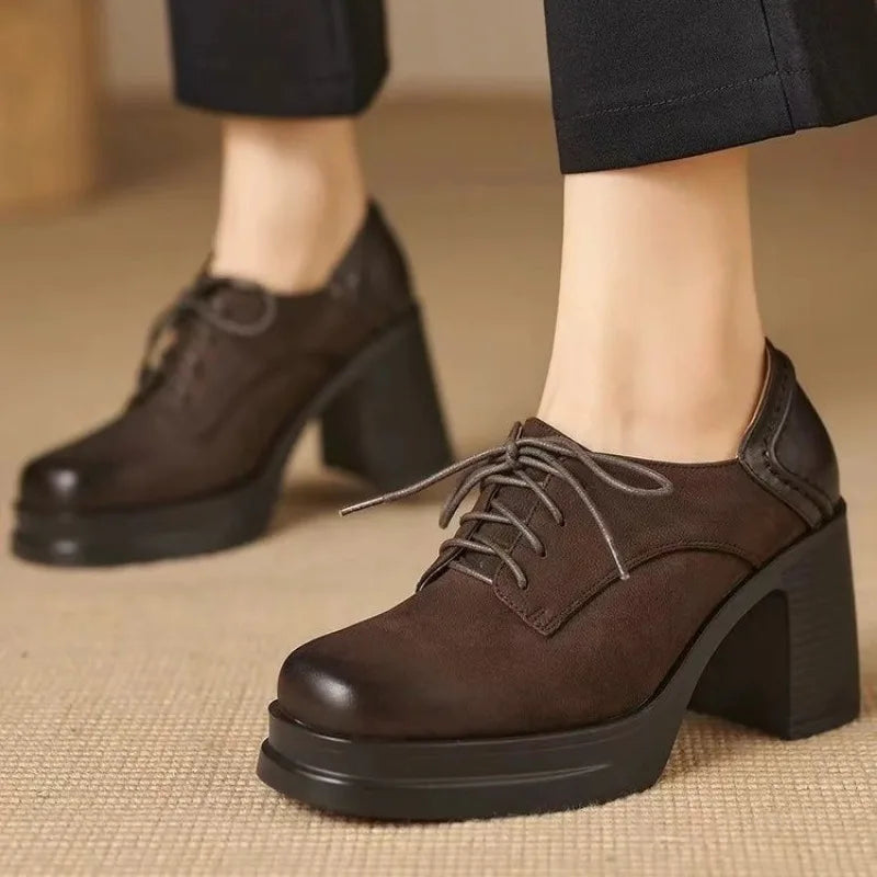 Carla | Classic Pumps