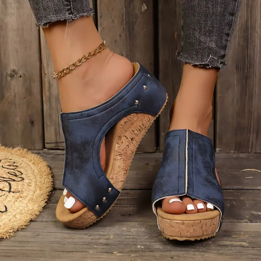 Berenice | Orthopedic Stud Wedge Sandals