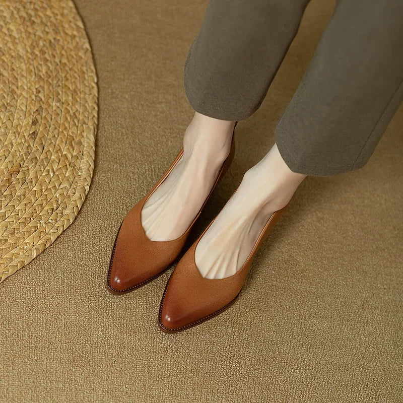 Lucia | Classic Pumps