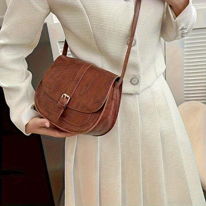 Ester | Classic Leather Crossbody Bag