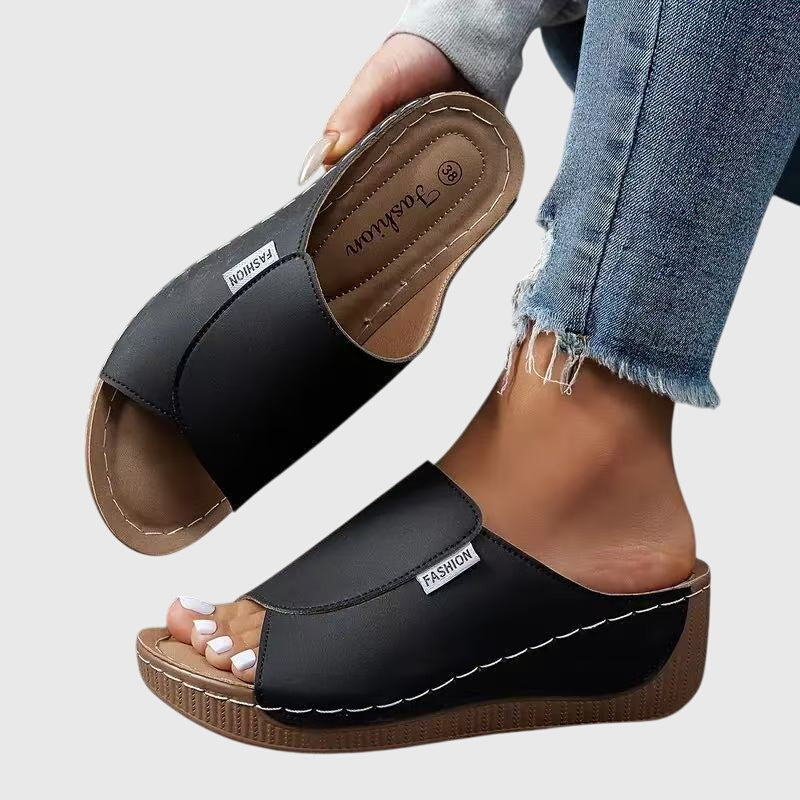 Bianca | Classic Comfort Walking Sandals