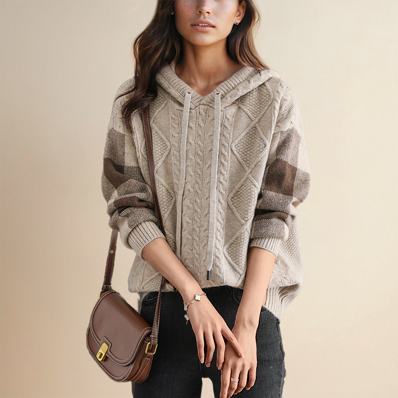 Grazia | Cable-Knit Hooded Sweater