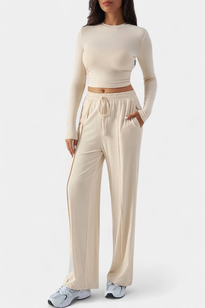 Paola Elastic-Fit Viscose Yoga Set with Round Neck
