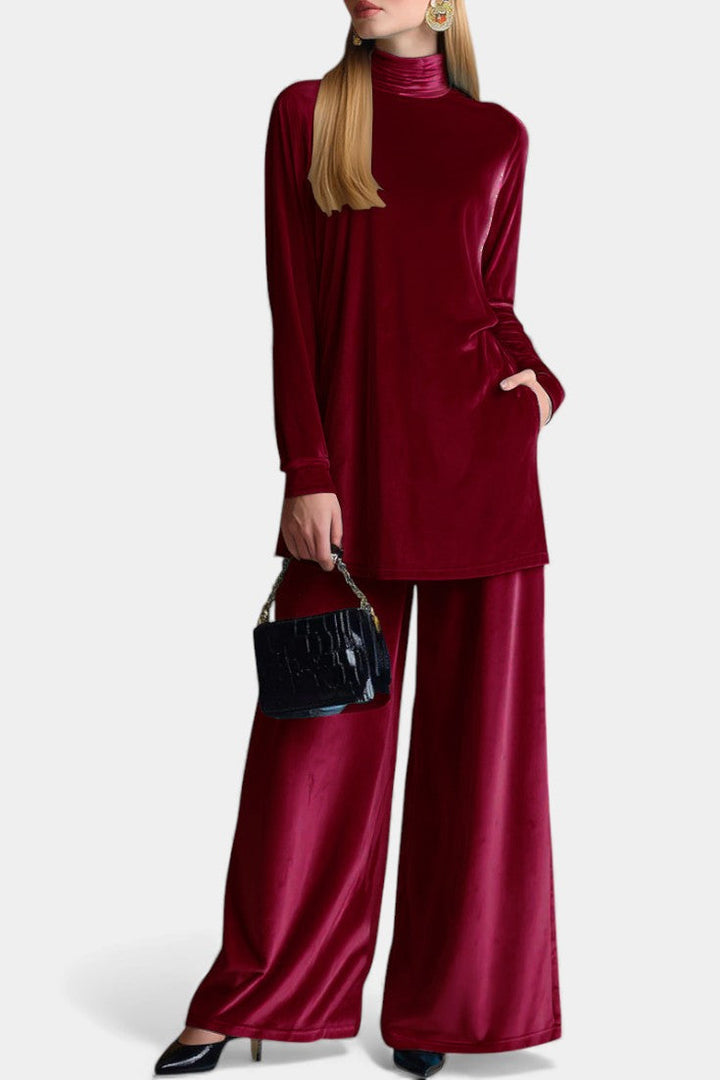 Cesarina Velvet High-Top Sneakers and Split Pants with High Collar