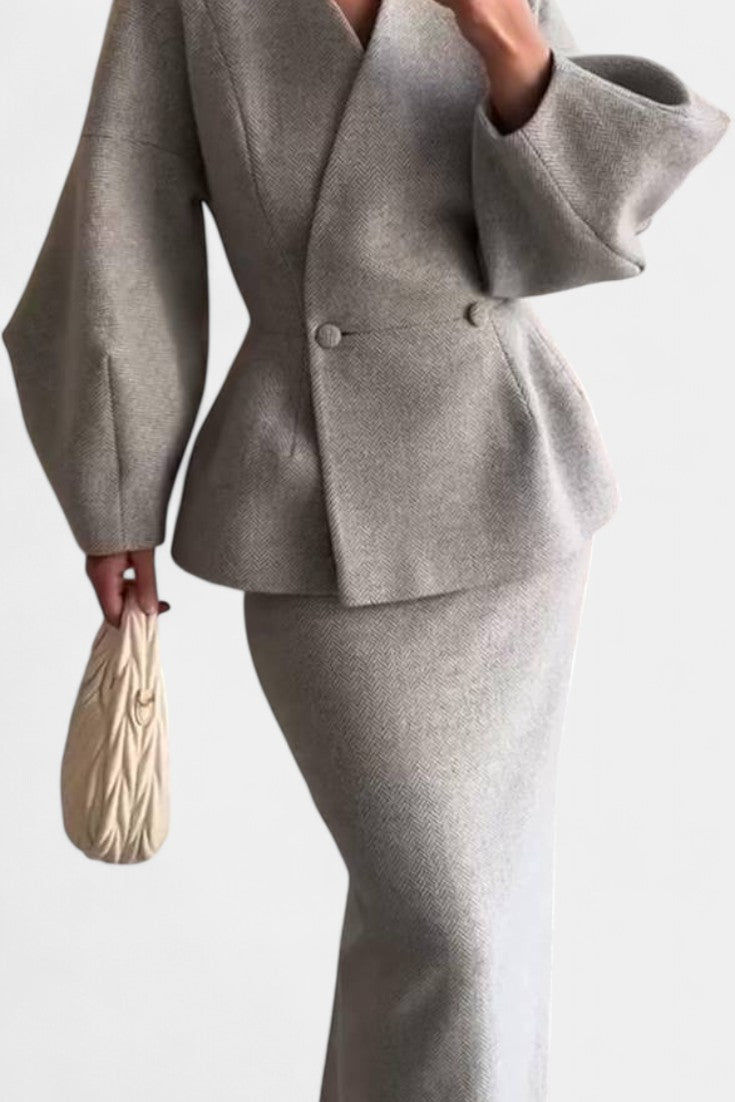 Sabina Chic Tailored Ensemble with V-Neck and Puff Sleeves