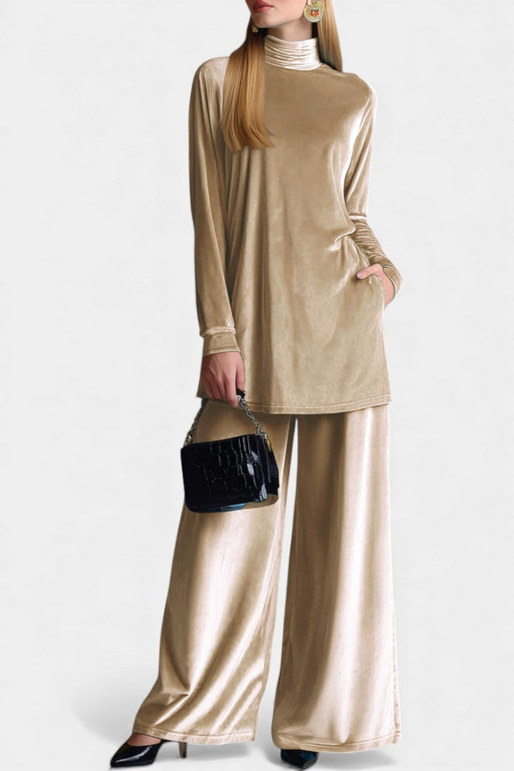 Cesarina Velvet High-Top Sneakers and Split Pants with High Collar