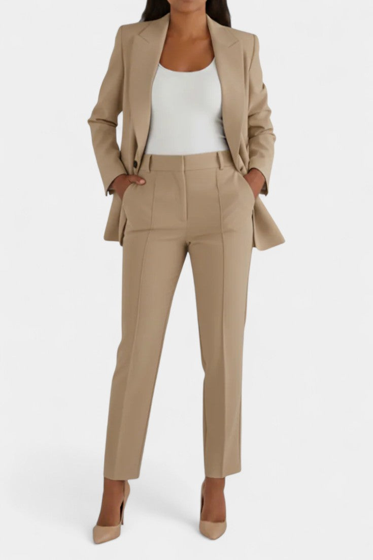 Ilenia Soft Fabric Two-Piece Fitted Set