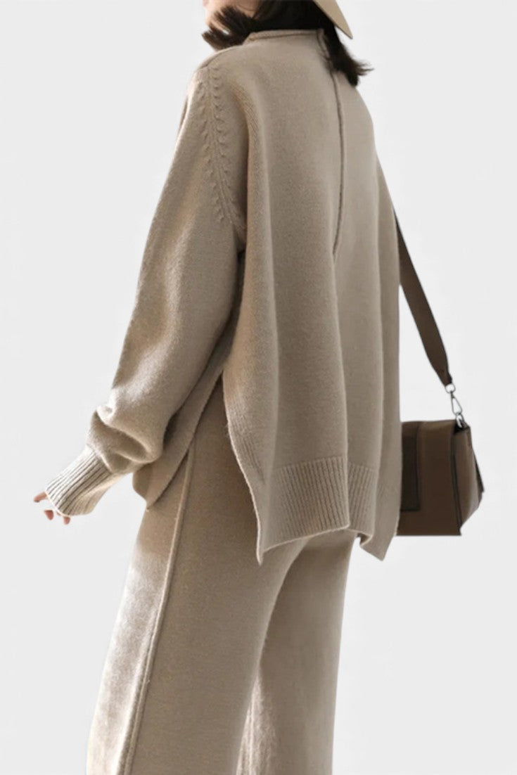 Delfina Chic & Relaxed Casual Outfit
