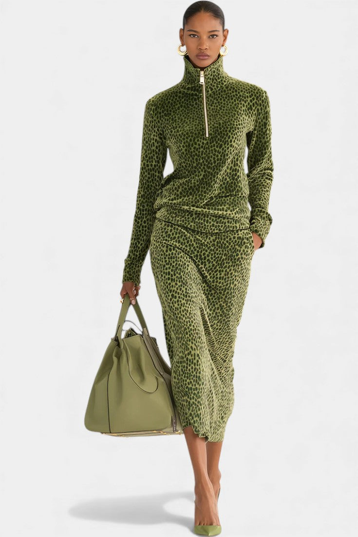 Federica Retro Leopard High Collar Ensemble