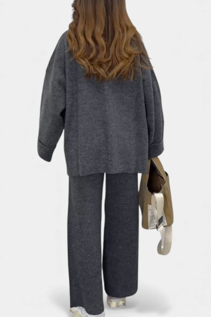 Emma Relaxed Outfit with Round Neck Top and Flowing Pants