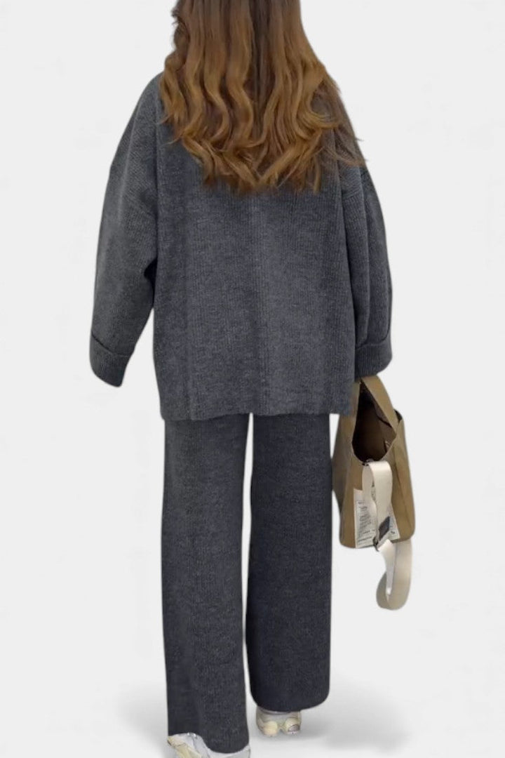 Emma Relaxed Outfit with Round Neck Top and Flowing Pants