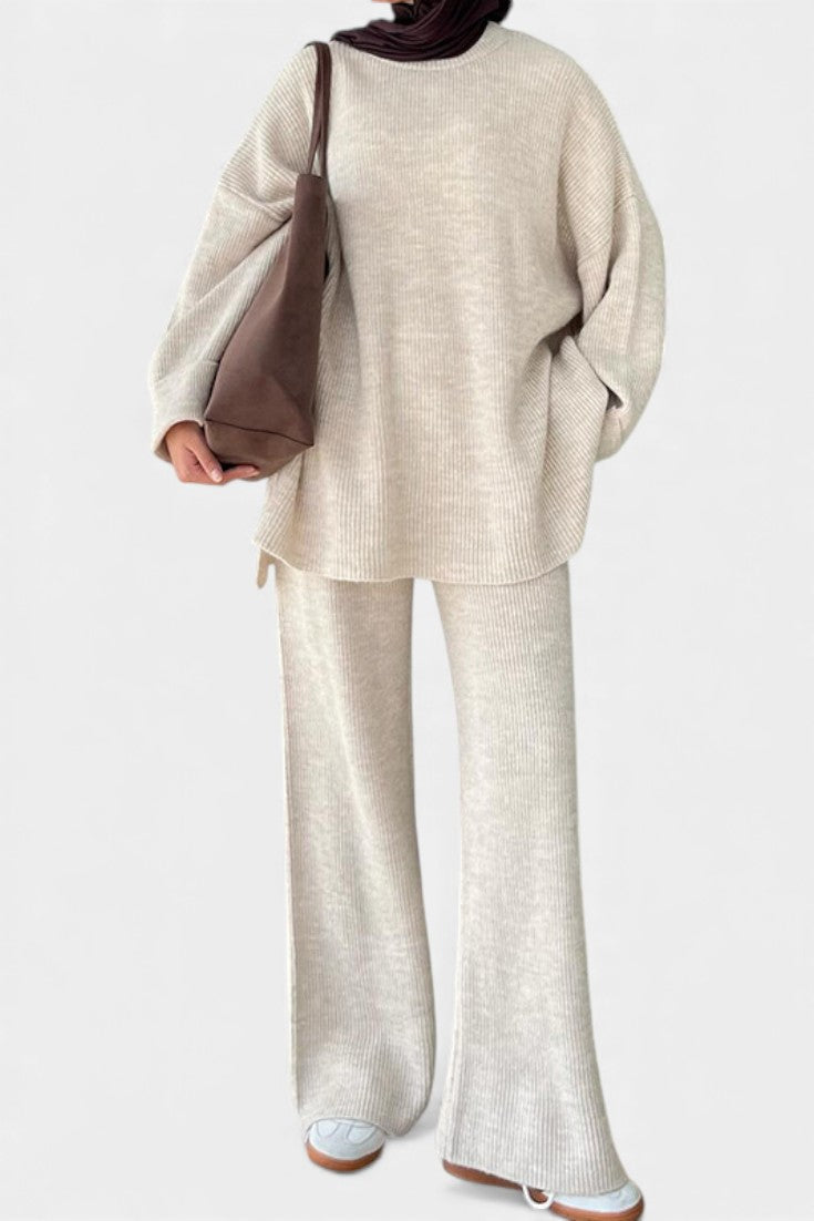 Emma Relaxed Outfit with Round Neck Top and Flowing Pants