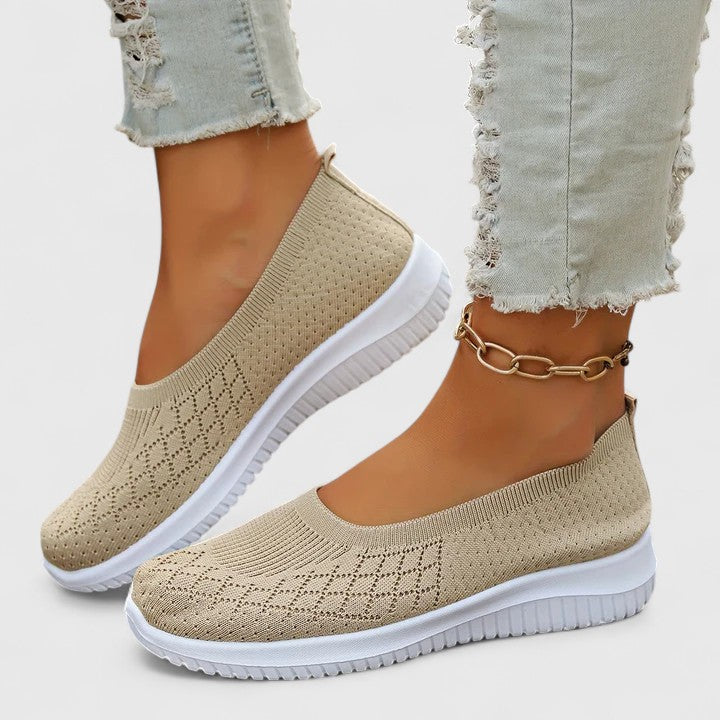 Piera | Orthopedic Slip-Ons