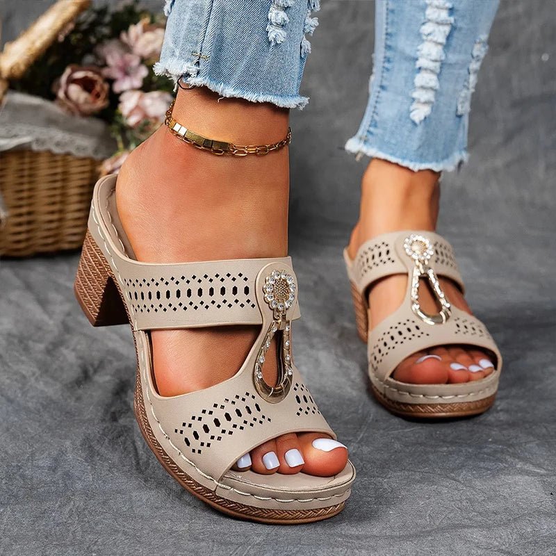 Carla | CHIC ORTHOPEDIC SANDALS