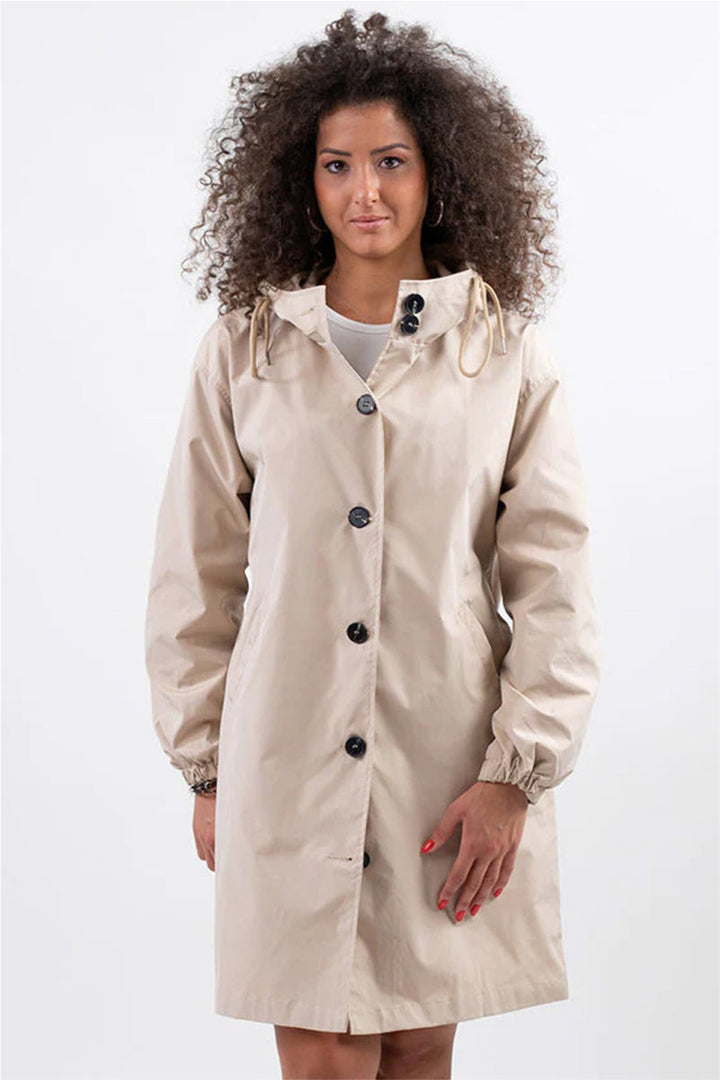 Giovanna | Oversized Water-Repellent Windbreaker
